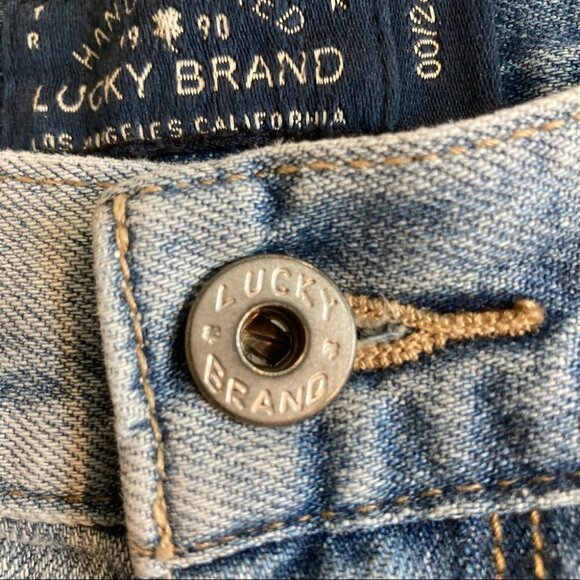 LUCKY BRAND Sz 00/24 The Cut Off Embroidered Hem Mid-Rise Denim Jean Shorts - Picture 5 of 12